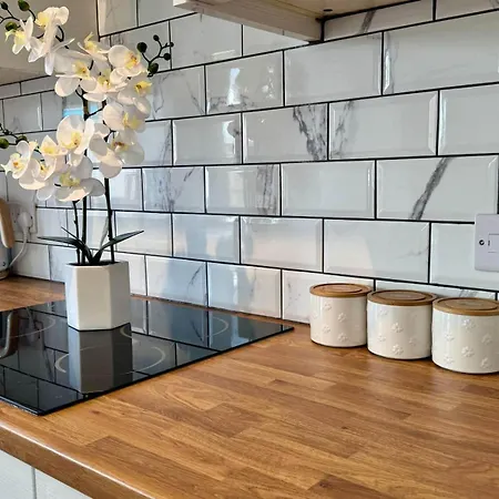 Filton 3 Bed Family - Free Parking & Fast Wi-fi Tatil Evi