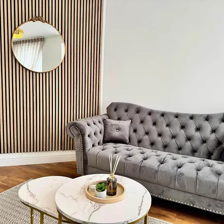 Ferienhaus Modern Entire Home,Parking,Contractors,Sleep 6 Bristol