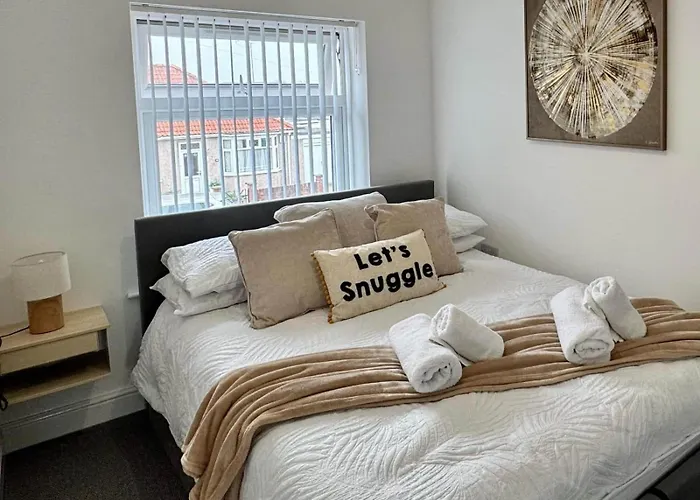 Orchid - 3-bedroom In Filton, 度假居 布里斯托